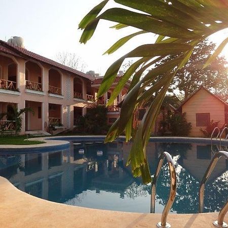 Hotel Calakmul Xpujil Exterior photo